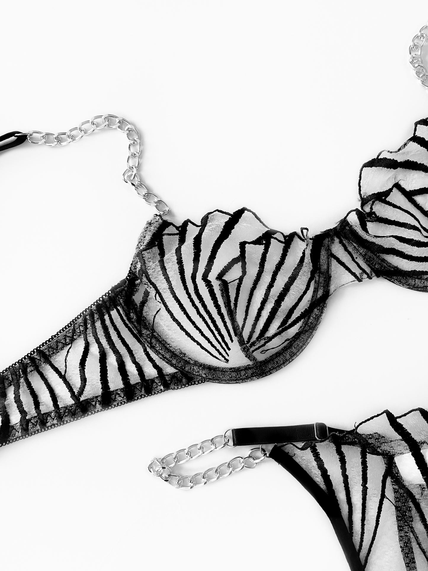 Set Ariel