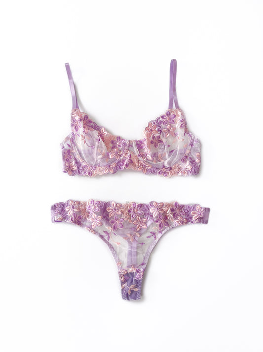 Set Liliana